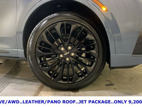 Used 2025 Lincoln Corsair Reserve w/ Equipment Group 202A image 9