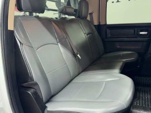 Used 2019 RAM 5500 4x4 Crew Cab image 26