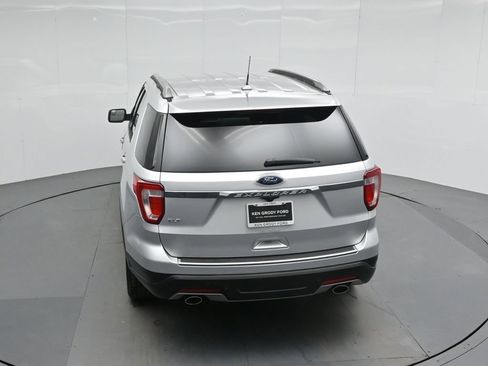 Certified 2018 Ford Explorer XLT w/ Equipment Group 202A FWD image 42