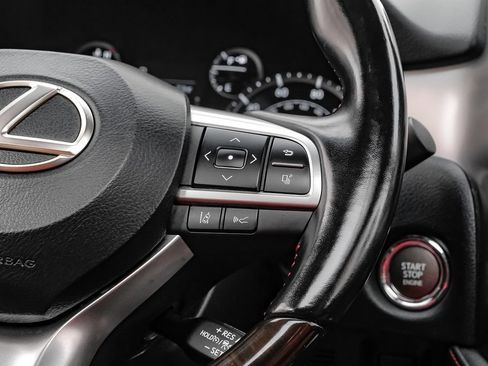 Used 2022 Lexus GX 460 Premium w/ Premium Package image 16