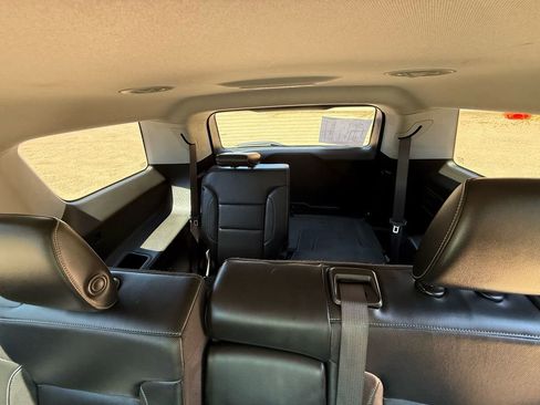 Used 2017 GMC Acadia SLT image 19