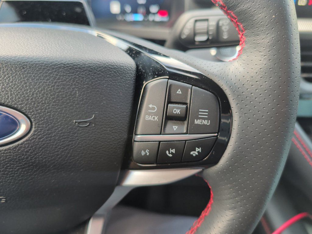 Used 2025 Ford Explorer ST-Line RWD image 21
