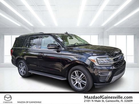 Used 2022 Ford Expedition Limited RWD image 1