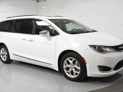 Used 2020 Chrysler Pacifica Limited