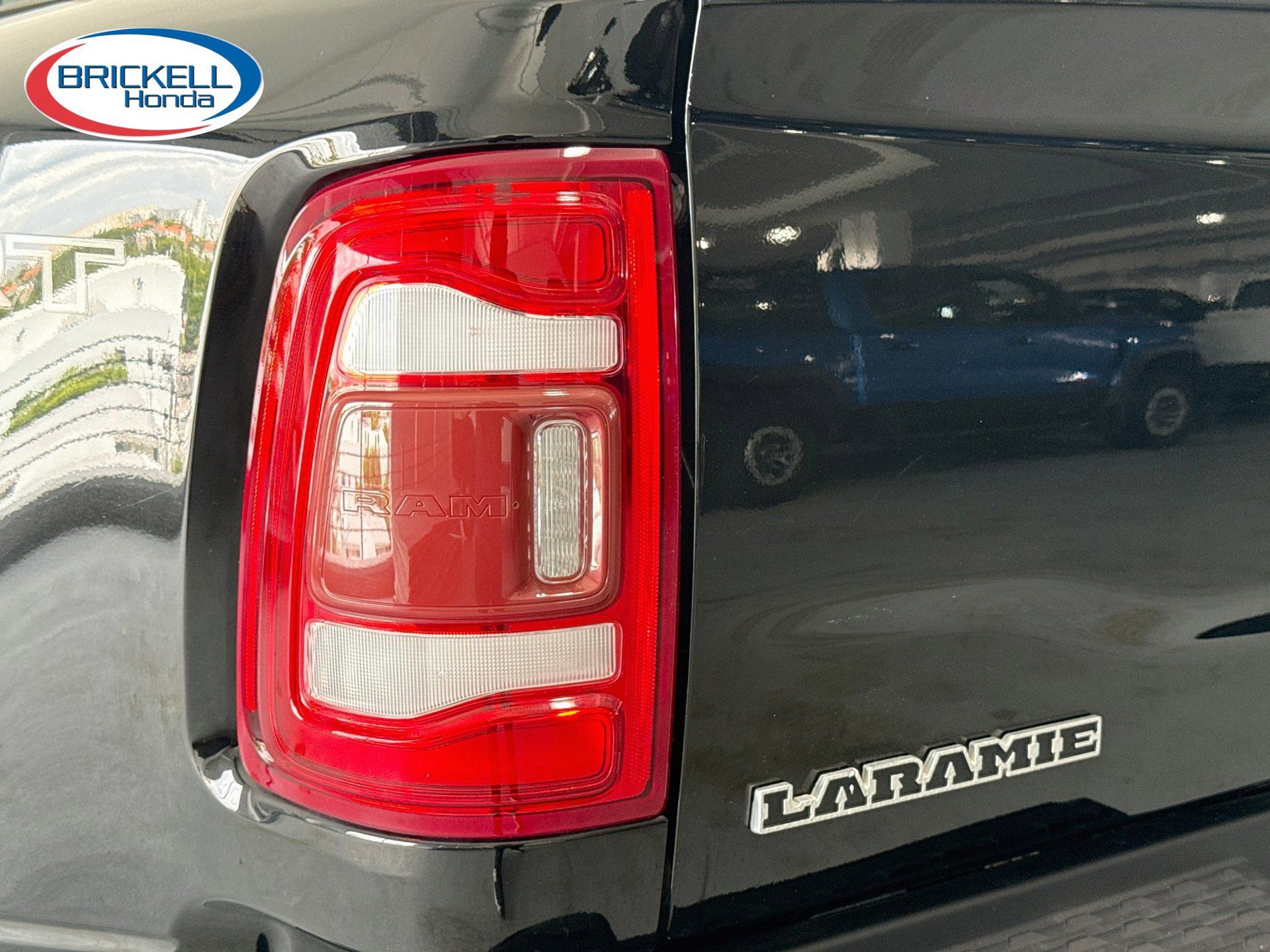Used 2019 RAM 3500 Laramie AWD/4WD image 10