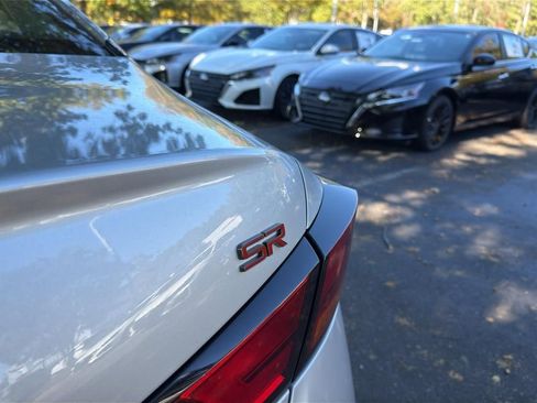 New 2025 Nissan Altima 2.5 SR image 15