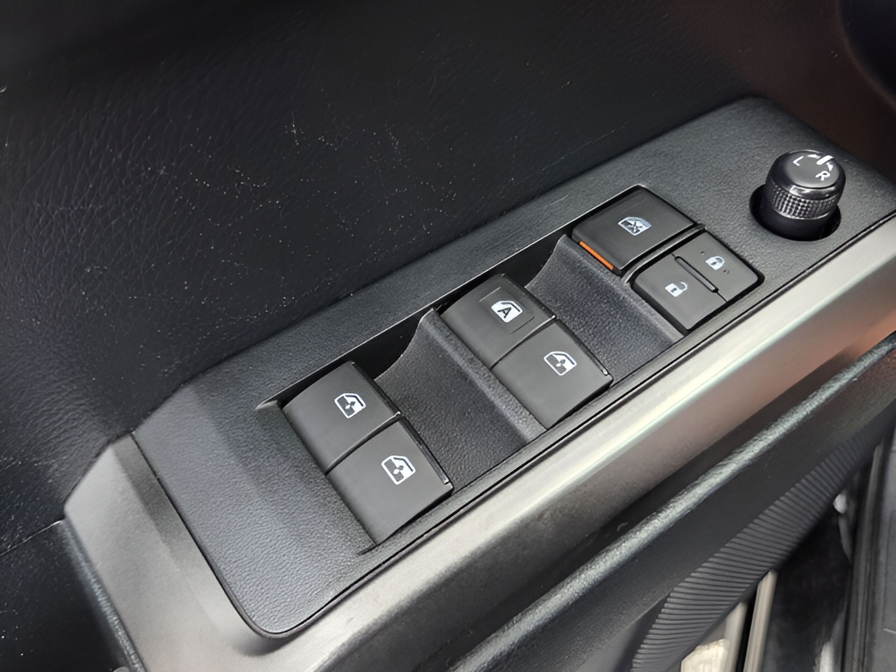 Used 2019 Toyota Tacoma SR5 RWD image 33