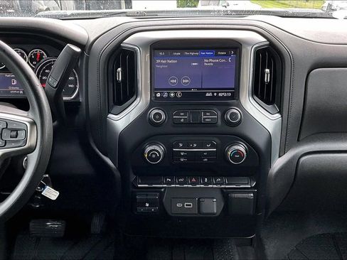 Used 2022 Chevrolet Silverado 2500 LT AWD/4WD image 13