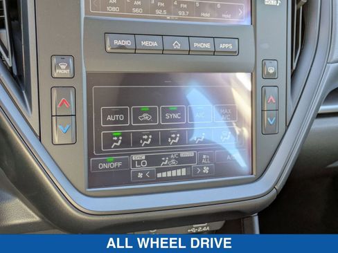 Certified 2025 Subaru Impreza 2.0i image 25