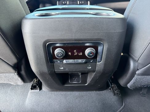 Used 2023 Chevrolet Tahoe LT w/ Luxury Package RWD image 30