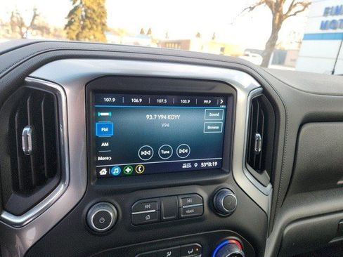 Certified 2022 Chevrolet Silverado 1500 LT Trail Boss w/ Safety Package image 15