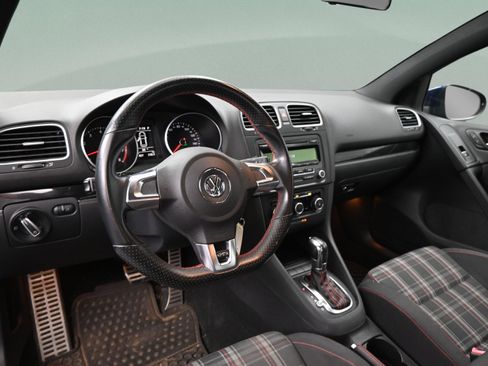 Used 2012 Volkswagen Golf 2-Door FWD image 33