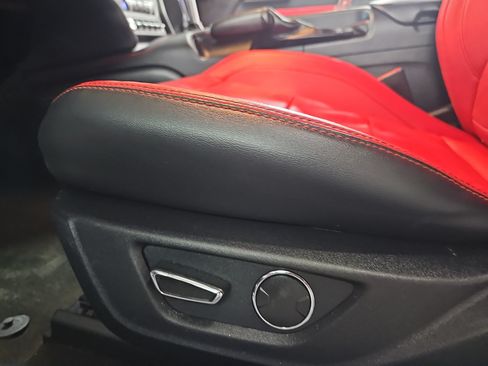 Used 2018 Ford Mustang Premium w/ Equipment Group 201A RWD image 29