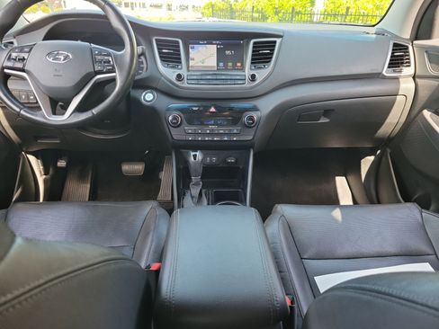 Used 2018 Hyundai Tucson Limited w/ Cargo Package FWD image 16