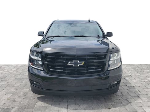 Used 2019 Chevrolet Tahoe Premier w/ RST 6.2L Performance Edition RWD image 2