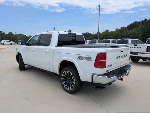 New 2025 RAM 1500 Limited image 7