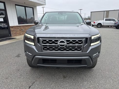 Used 2024 Nissan Frontier SL w/ Technology Package image 10