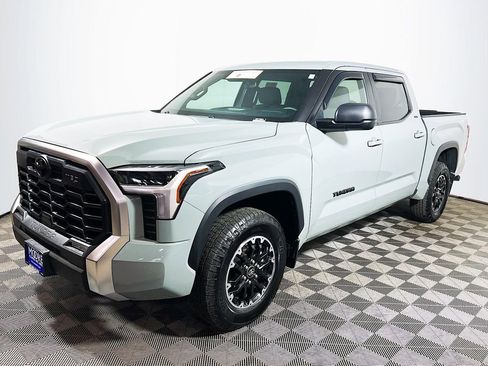 Used 2025 Toyota Tundra SR5 w/ TRD Off-Road Package AWD/4WD image 4