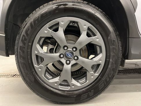 Used 2021 Subaru Crosstrek 2.5i Sport w/ Moonroof Package image 35