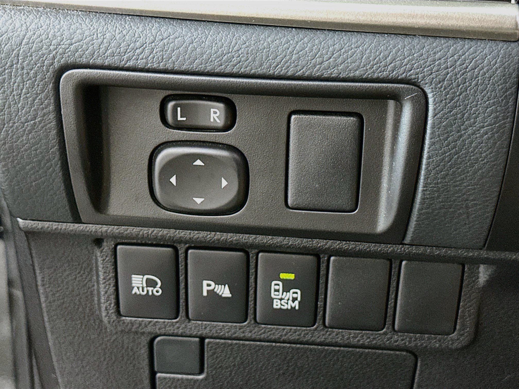 Used 2018 Lexus ES 350 w/ Navigation System Package FWD image 17