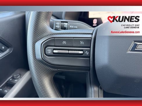 New 2025 Chevrolet Colorado Trail Boss w/ Off-Road Front Bumper Package image 45