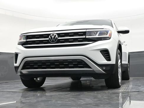 Used 2021 Volkswagen Atlas Cross Sport SEL FWD image 28