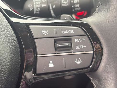 Used 2025 Honda Pilot EX-L image 16