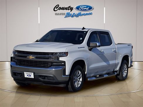 Used 2019 Chevrolet Silverado 1500 LT w/ All-Star Edition image 2