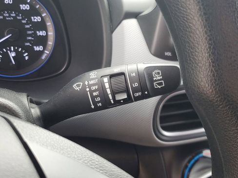 Used 2020 Hyundai Kona SE image 27