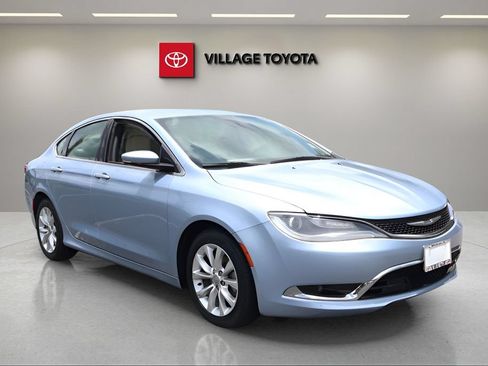 Used 2015 Chrysler 200 C FWD image 7