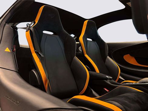 New 2026 McLaren GTS image 15