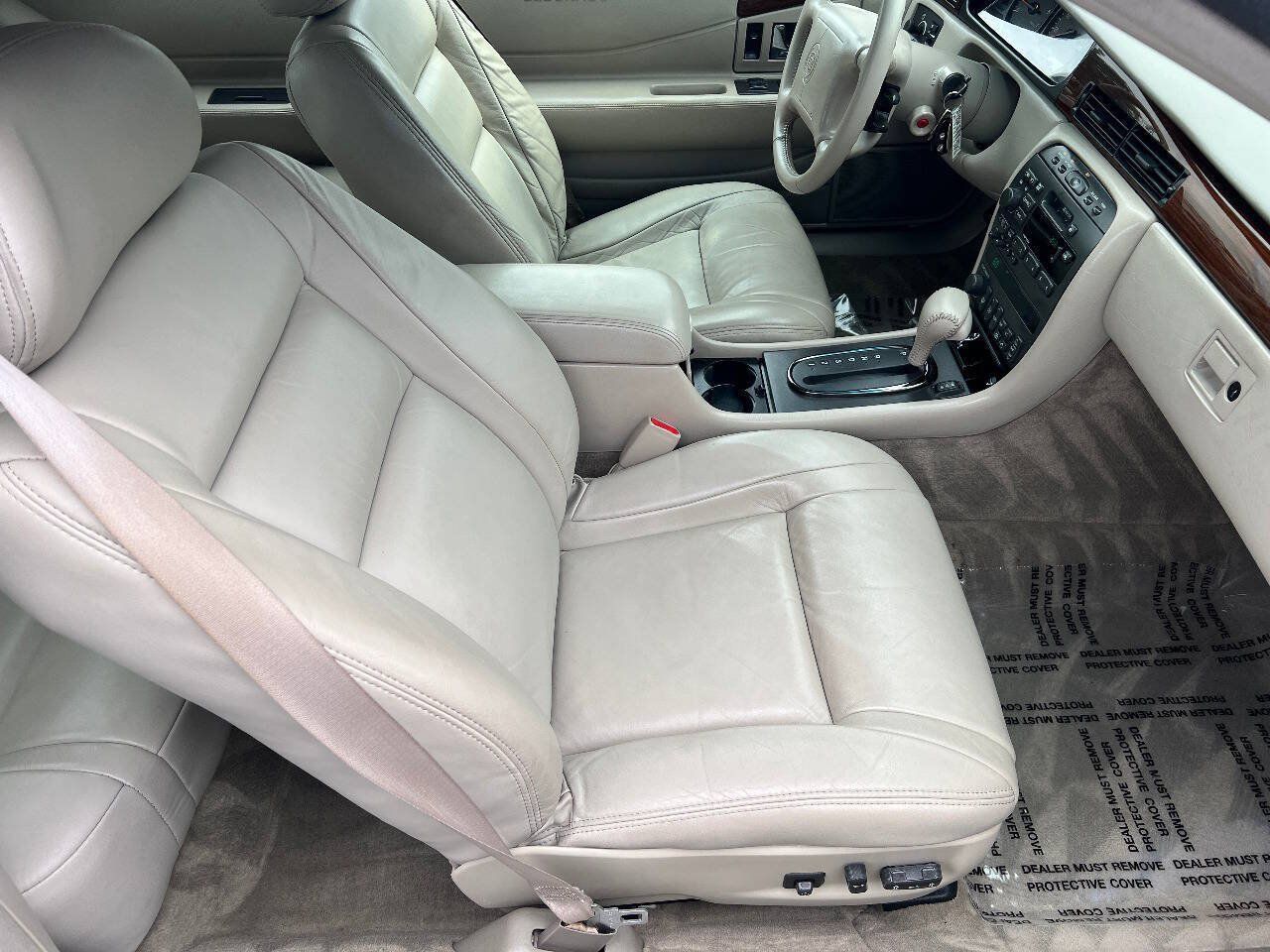 Used 1999 Cadillac Eldorado w/ Comfort/Convenience Pkg FWD image 23