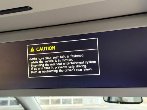 Used 2014 Toyota Sienna Limited image 14