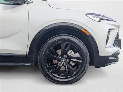 Used 2024 Buick Encore GX Sport Touring image 21