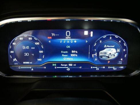 Used 2022 Chevrolet Tahoe LT w/ LT Signature Plus Package image 21