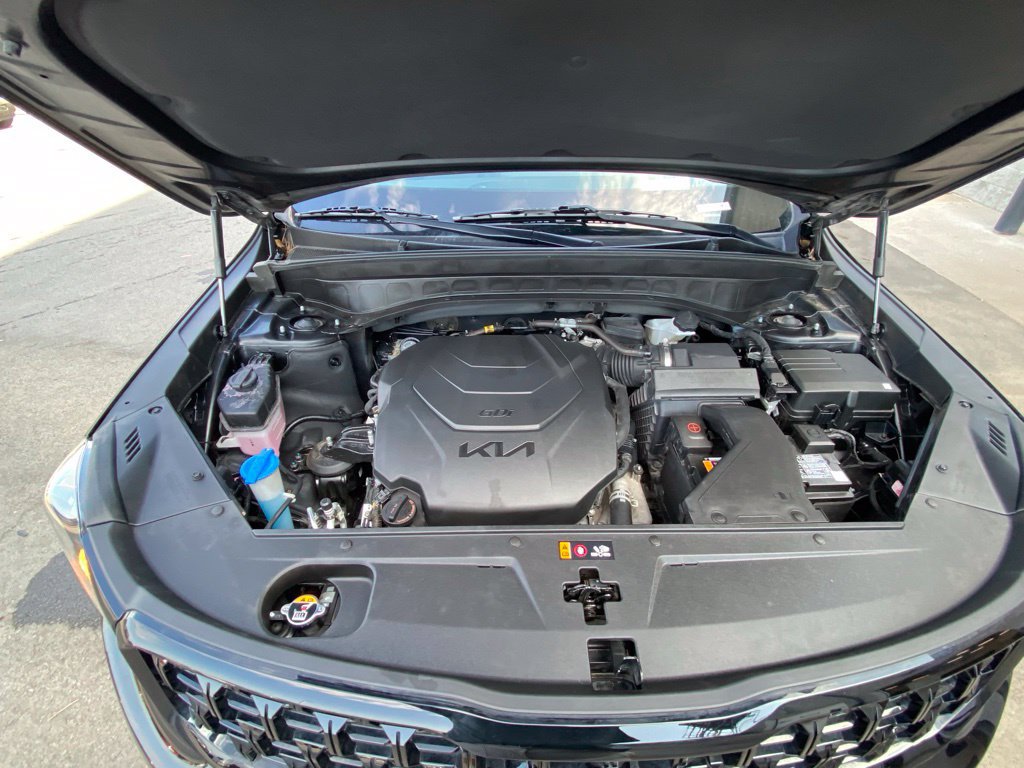 Certified 2024 Kia Telluride SX Prestige X-Line AWD/4WD image 32
