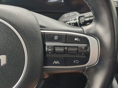 Certified 2023 Kia Sportage EX FWD image 30