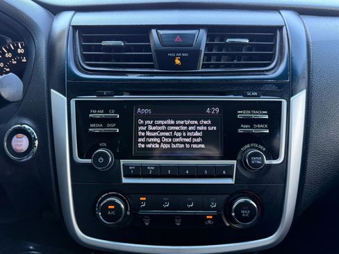 Used 2016 Nissan Altima 2.5 S w/ Power Driver Seat Package image 21