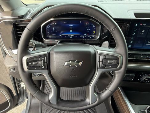 Used 2025 Chevrolet Silverado 1500 RST image 14