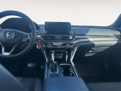 Used 2022 Honda Accord Sport image 11