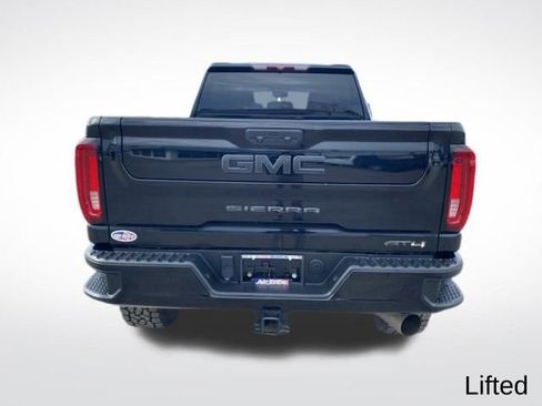 Used 2022 GMC Sierra 2500 AT4 w/ Gooseneck/5TH Wheel Package image 4