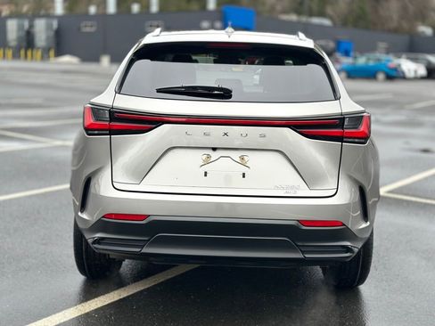 Used 2022 Lexus NX 250 AWD image 5