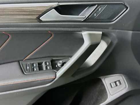 Used 2024 Volkswagen Tiguan Wolfsburg Edition image 15