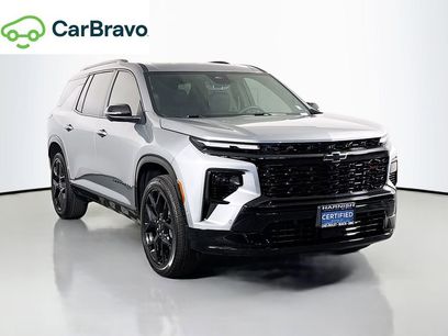 Certified 2025 Chevrolet Traverse RS w/ LPO, Floor Liner Package