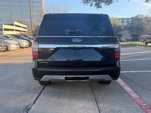 Used 2018 Ford Expedition Max Limited w/ Equipment Group 301A image 5