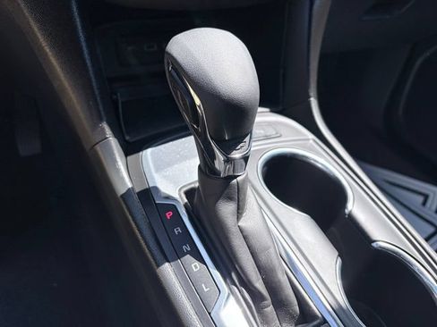 Used 2024 Chevrolet Equinox LT FWD image 20