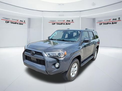 Used 2024 Toyota 4Runner SR5 Premium w/ Moonroof Package RWD image 2