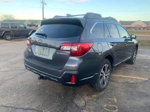 Used 2018 Subaru Outback 2.5i Limited image 5