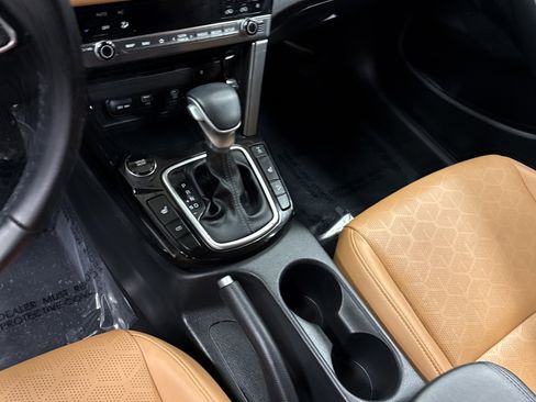 Used 2024 Kia Seltos EX image 9