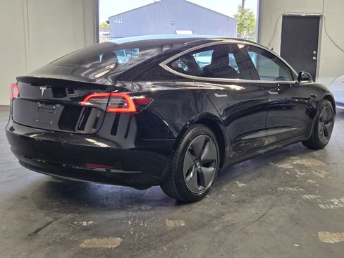 Used 2018 Tesla Model 3 Long Range image 4